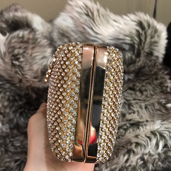 Fawziya crystal clutch 3 way wear peacock themed - Picture 4 of 11